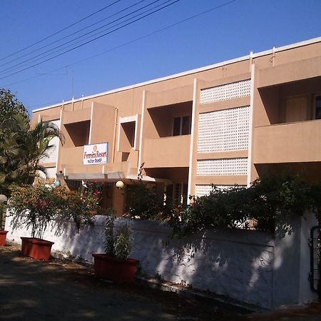 Hotel Ferreira Resort Lonavala Bagian luar foto