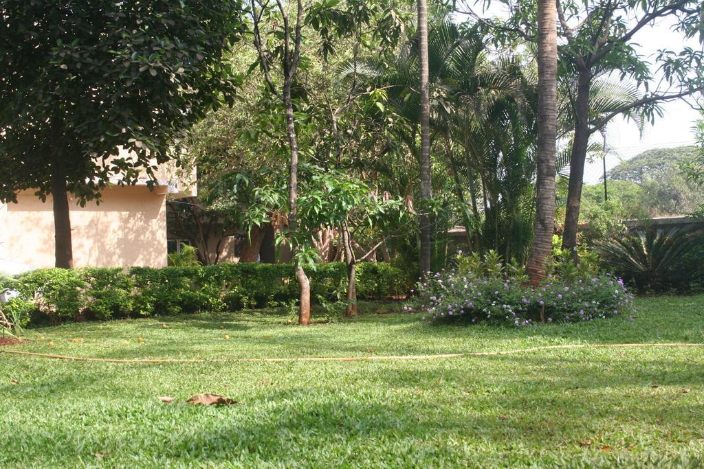 Hotel Ferreira Resort Lonavala Bagian luar foto