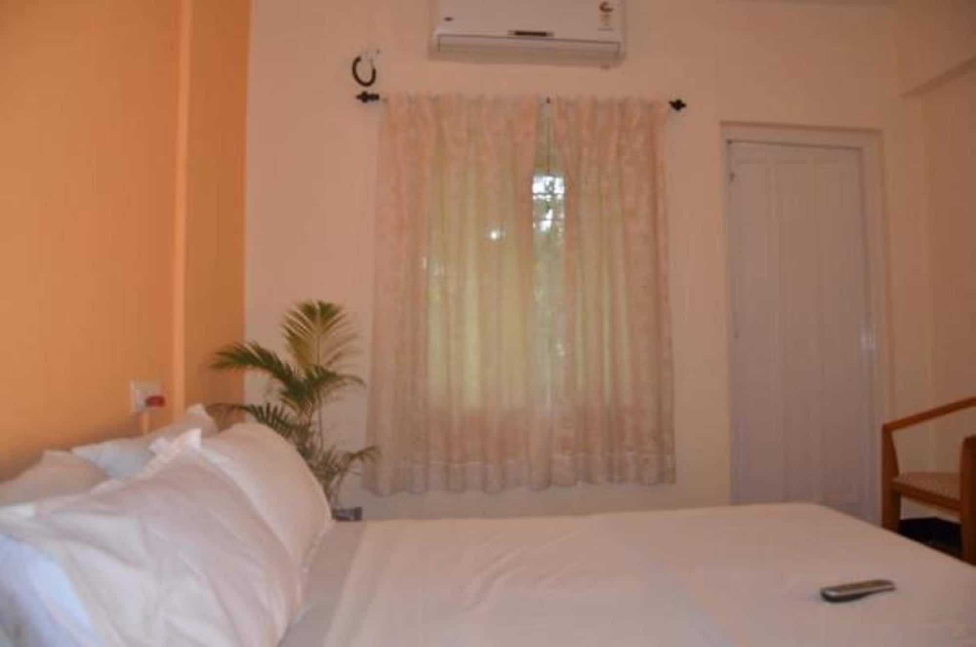 Hotel Ferreira Resort Lonavala Bagian luar foto